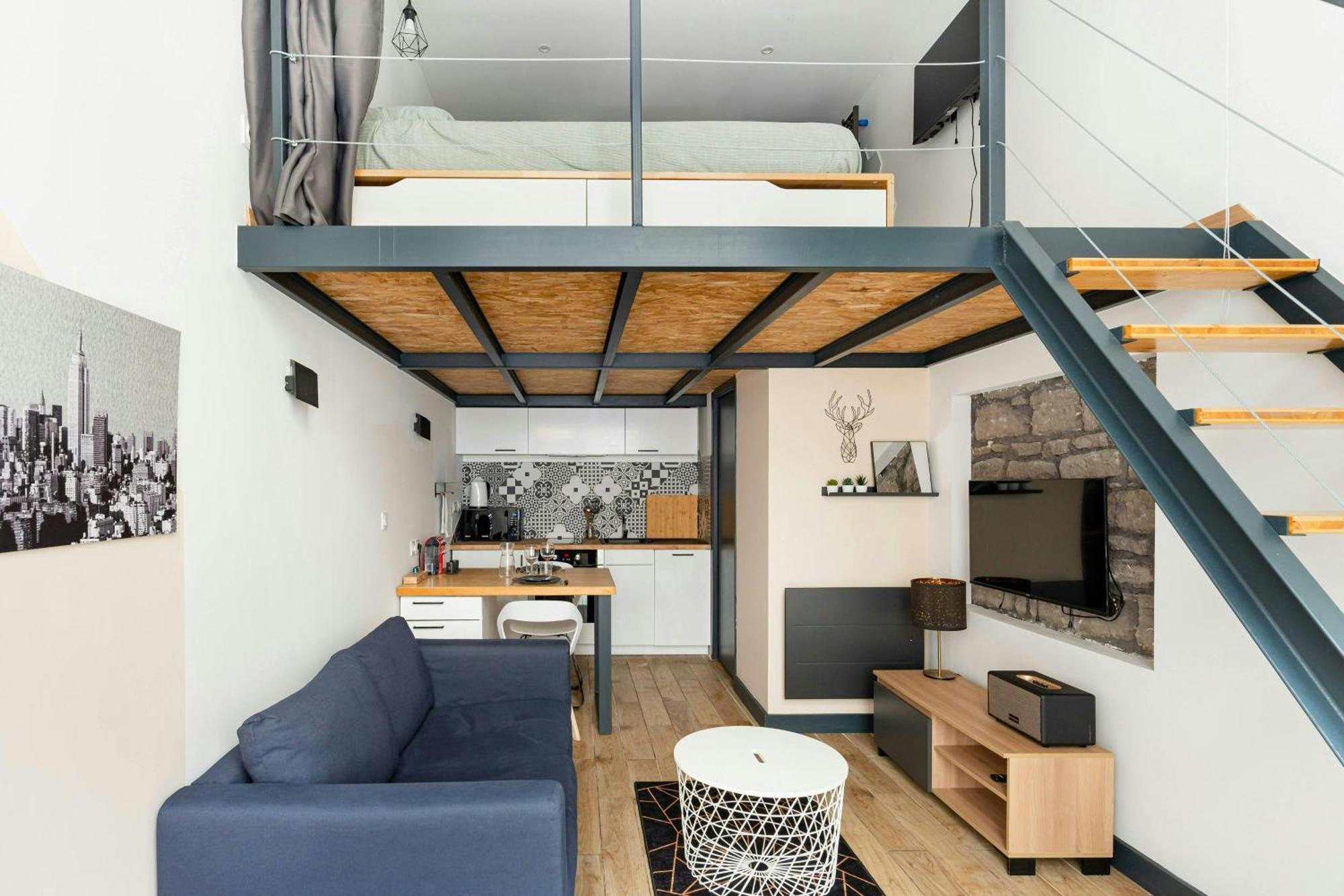 Hypercentre Tram Design Apartment *